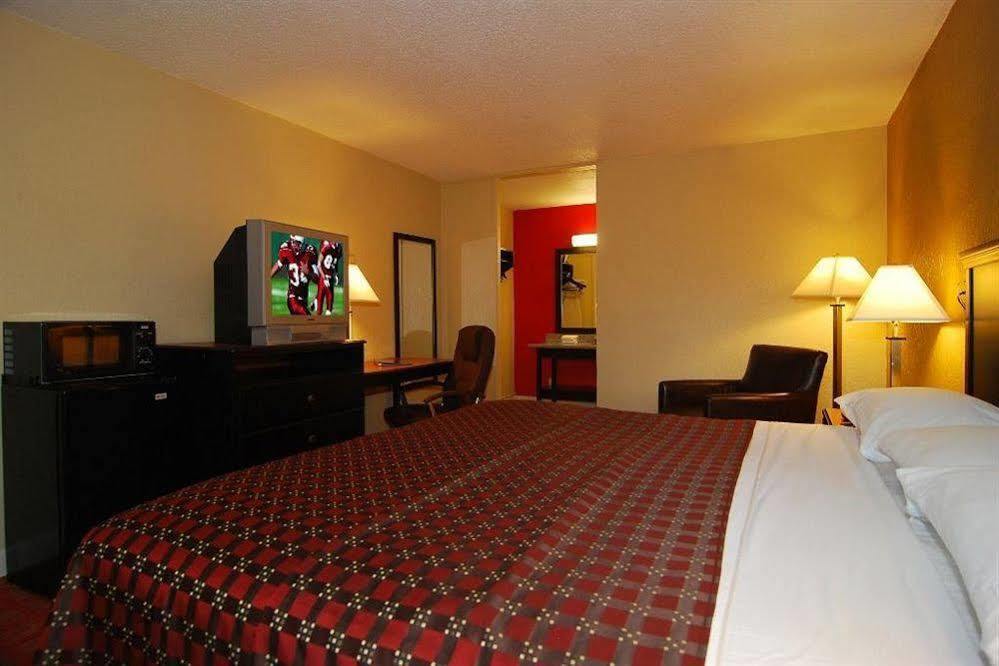 Red Roof Inn Hot Springs Dış mekan fotoğraf